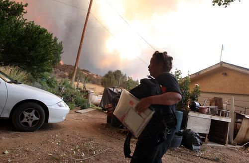 90157387JS004_WILDFIRES_GRO