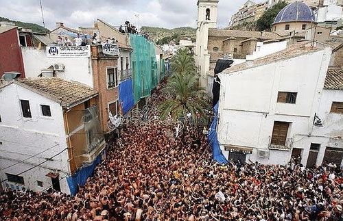 buñol_LaTomatina_food_fight_06 buñol_LaTomatina_food_fight_06