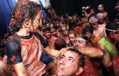 buñol_LaTomatina_food_fight_10 buñol_LaTomatina_food_fight_10