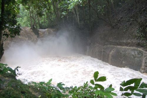 dangerous_waterfalls_11 dangerous_waterfalls_11