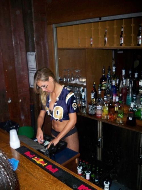 hot_bartenders_06 hot_bartenders_06